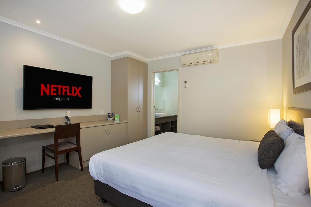 Elm Tree Motel Warrnambool Exterior photo